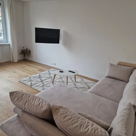 Daire Peaceful Modern Residance Near Center *